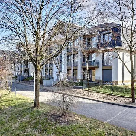 Neue Stillvolle Wohnung Im Steinbach Palais, Ideale Lage Bad Saarow Exterior foto